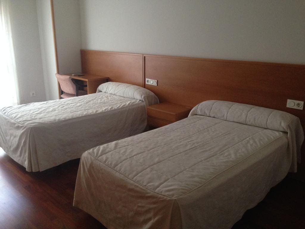 Hostal El Poligono Zamora Phòng bức ảnh